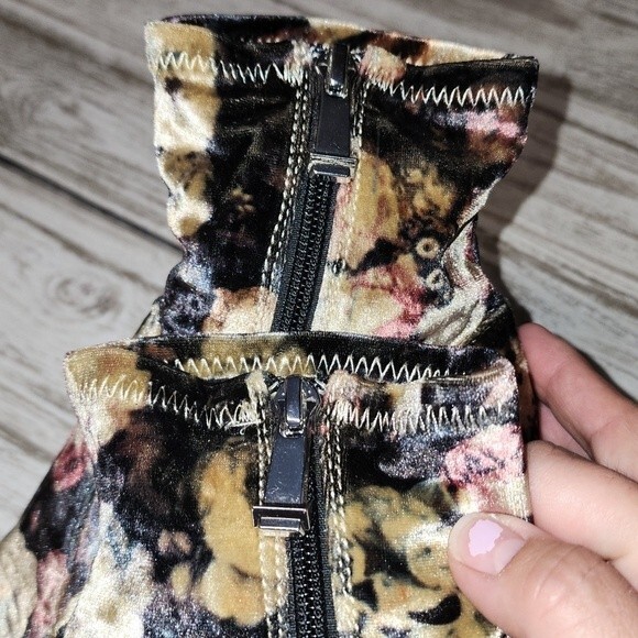 Report Floral Velour Liria stacked heel Size 7.5 - Picture 9 of 11